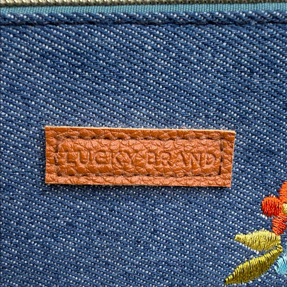 Lucky Brand Navy Floral Embroidered Cosmetic Bag - Picture 2 of 9